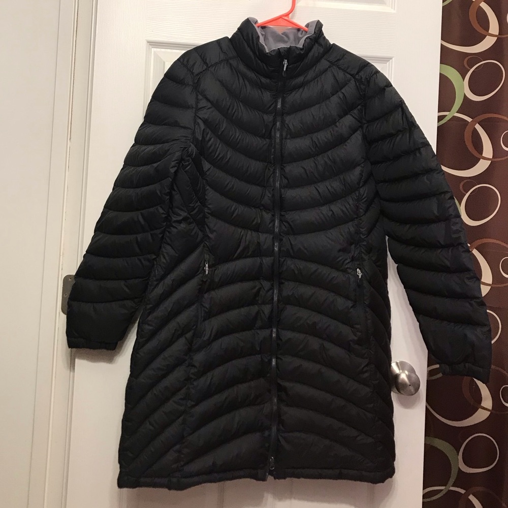 L.L. Bean Ultralight 850 Down Coat XL Black